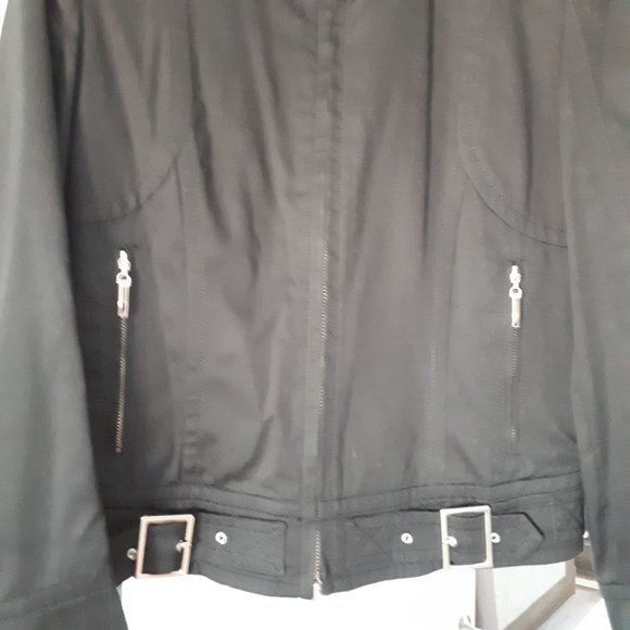 Jacket with matching Skirt  -Black - Size 10 Cdn. /Size 8 US/ EU42 - Apriori - Picture 6 of 12